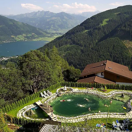 بيرغ ياغا ألم فندق